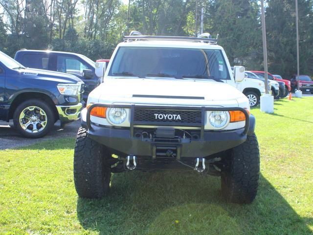 2014 Toyota FJ Cruiser Base