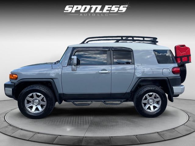 2014 Toyota FJ Cruiser Base