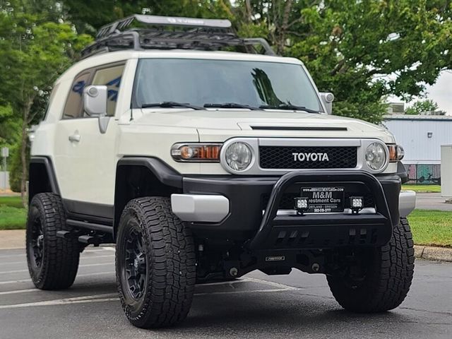 2014 Toyota FJ Cruiser Base