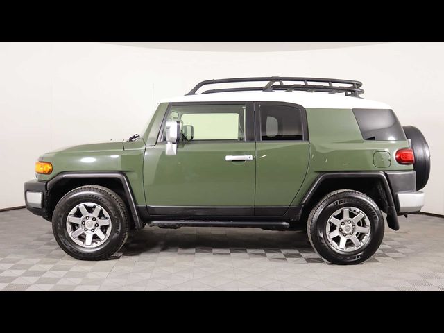 2014 Toyota FJ Cruiser Base