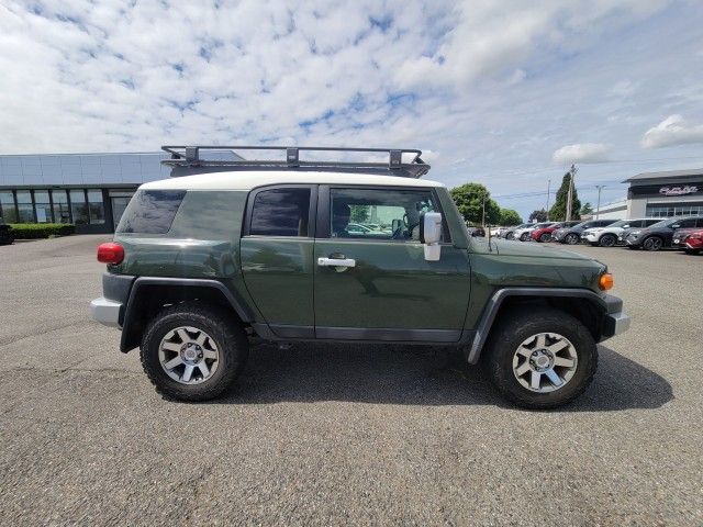 2014 Toyota FJ Cruiser Base