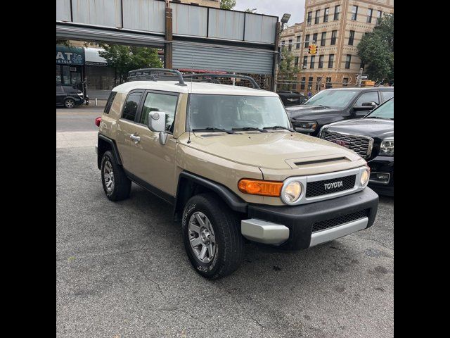 2014 Toyota FJ Cruiser Base