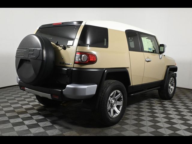 2014 Toyota FJ Cruiser Base