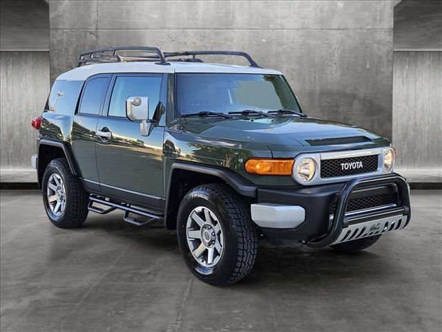 2014 Toyota FJ Cruiser Base