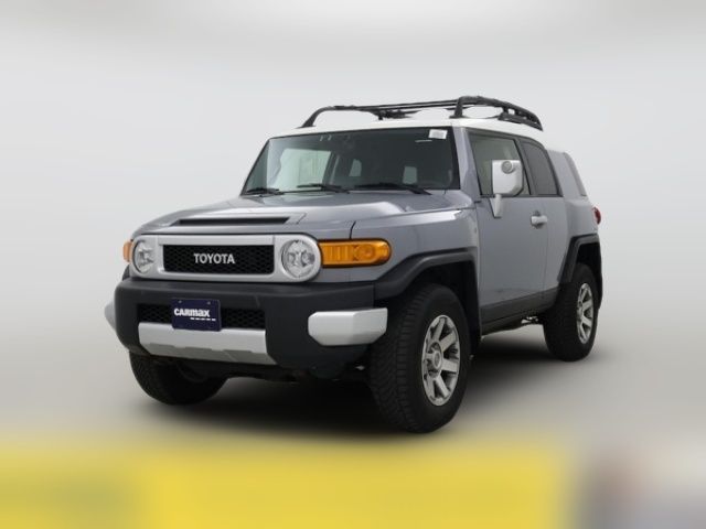 2014 Toyota FJ Cruiser Base