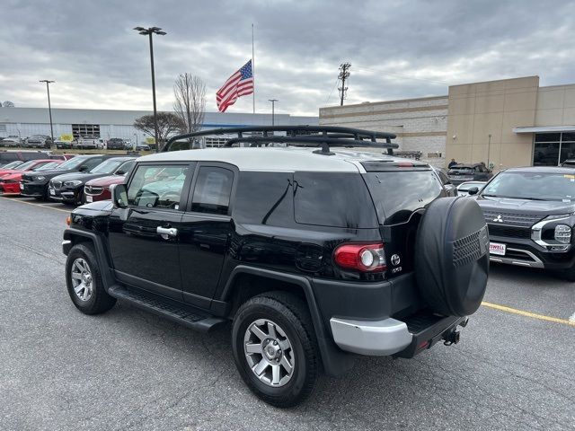 2014 Toyota FJ Cruiser Base