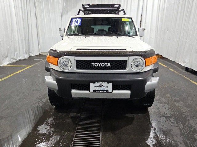 2014 Toyota FJ Cruiser Base