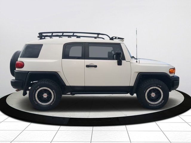 2014 Toyota FJ Cruiser Base