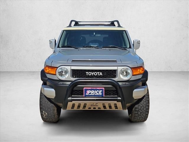 2014 Toyota FJ Cruiser Base