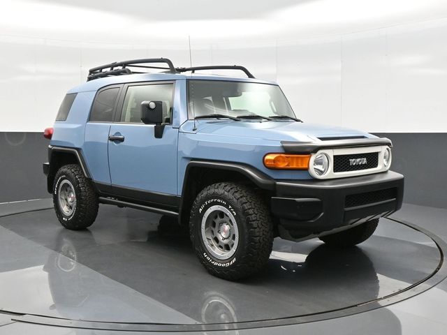 2014 Toyota FJ Cruiser Base