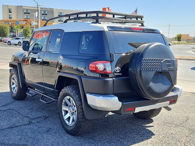 2014 Toyota FJ Cruiser Base