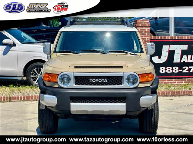 2014 Toyota FJ Cruiser Base