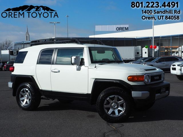 2014 Toyota FJ Cruiser Base