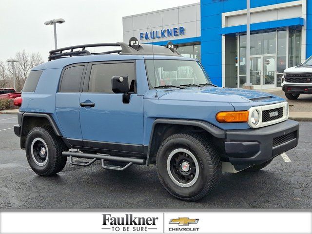 2014 Toyota FJ Cruiser Base