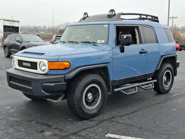 2014 Toyota FJ Cruiser Base