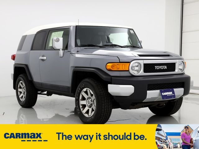 2014 Toyota FJ Cruiser Base