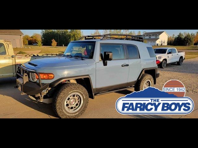 2014 Toyota FJ Cruiser Base