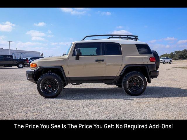 2014 Toyota FJ Cruiser Base