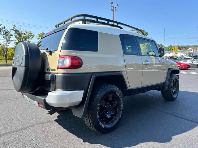 2014 Toyota FJ Cruiser Base