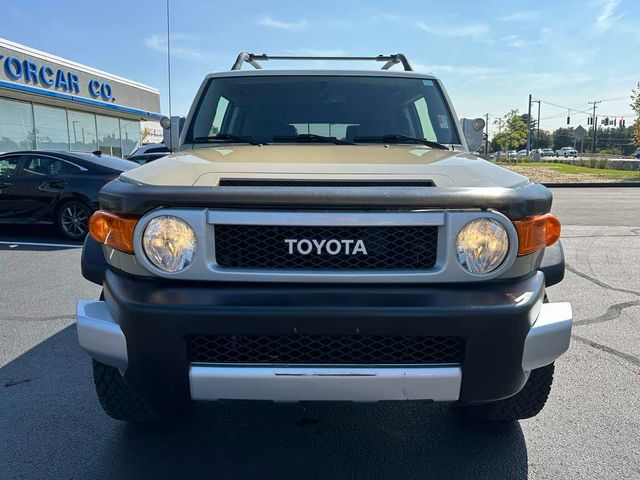 2014 Toyota FJ Cruiser Base