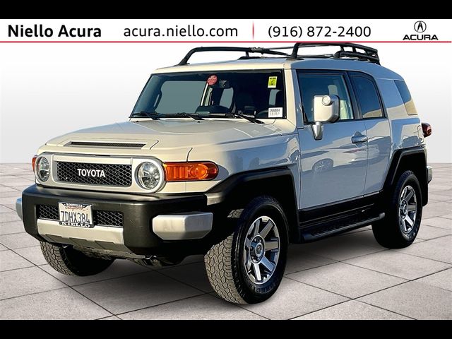 2014 Toyota FJ Cruiser Base