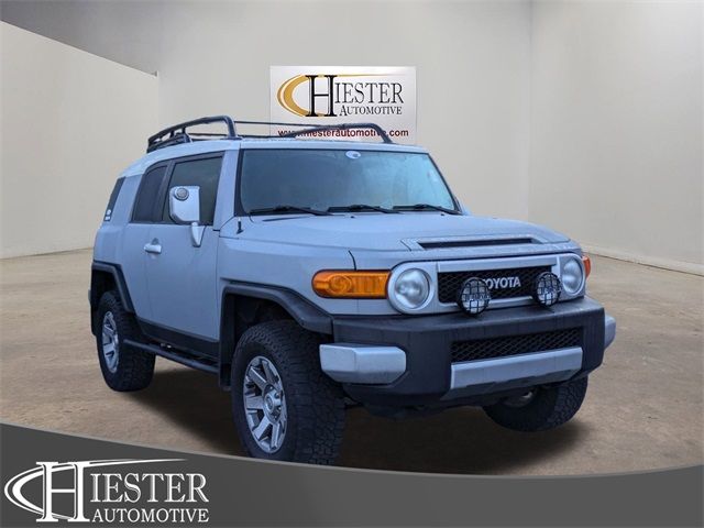 2014 Toyota FJ Cruiser Base