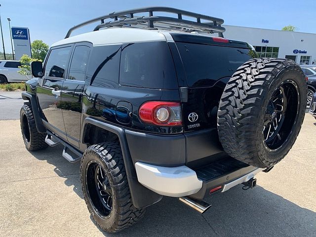 2014 Toyota FJ Cruiser Base