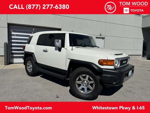 2014 Toyota FJ Cruiser Base