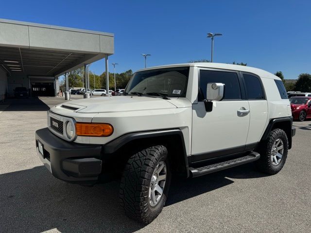 2014 Toyota FJ Cruiser Base