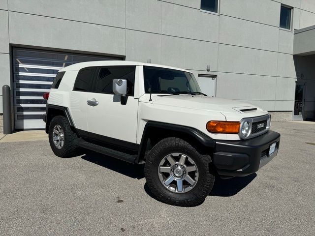 2014 Toyota FJ Cruiser Base