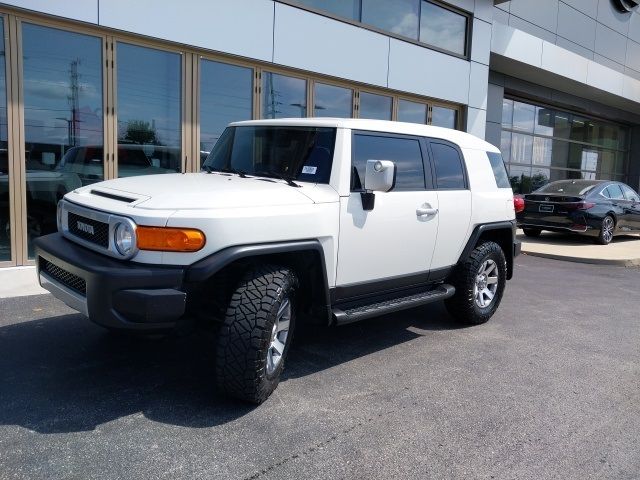 2014 Toyota FJ Cruiser Base