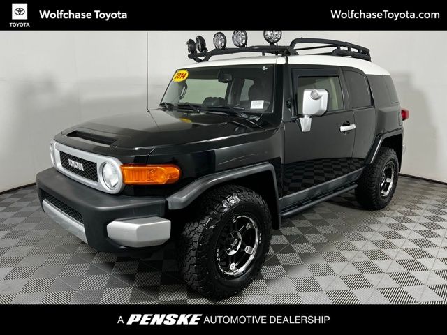 2014 Toyota FJ Cruiser Base