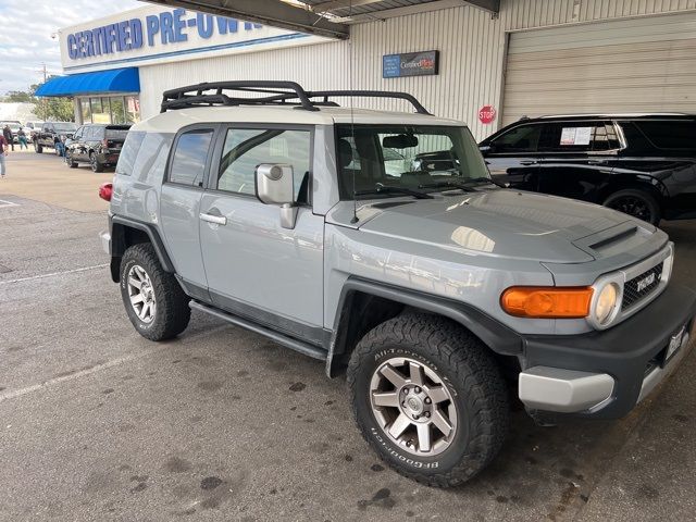 2014 Toyota FJ Cruiser Base