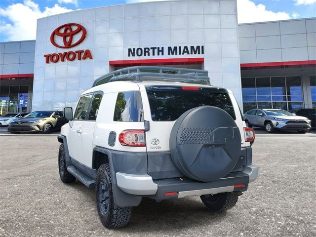 2014 Toyota FJ Cruiser Base