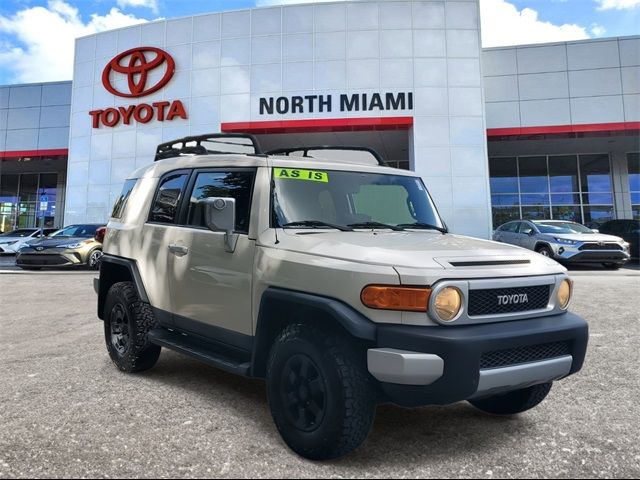 2014 Toyota FJ Cruiser Base