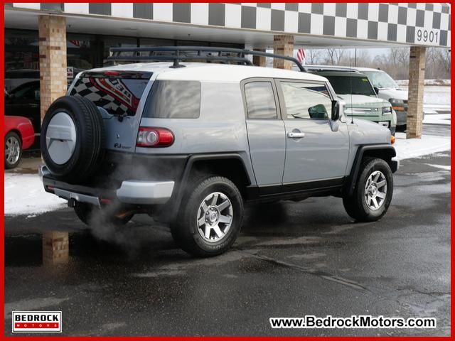 2014 Toyota FJ Cruiser Base