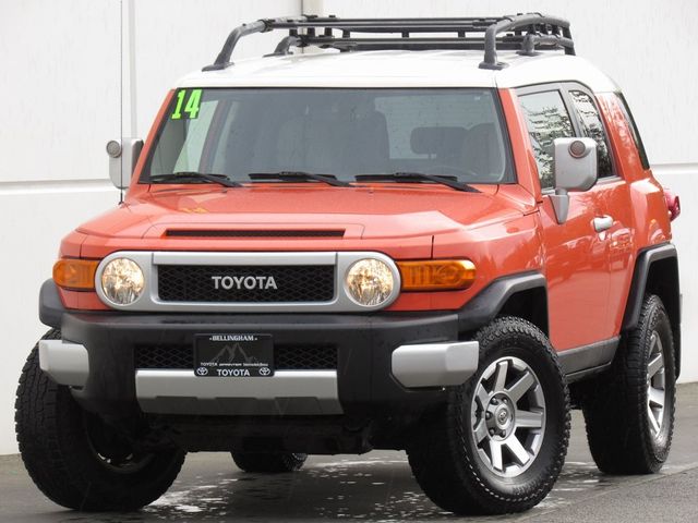 2014 Toyota FJ Cruiser Base