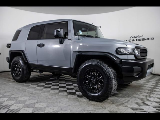 2014 Toyota FJ Cruiser Base