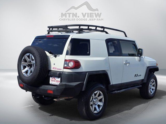 2014 Toyota FJ Cruiser Base