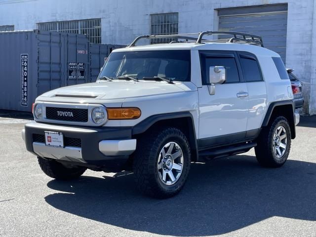 2014 Toyota FJ Cruiser Base