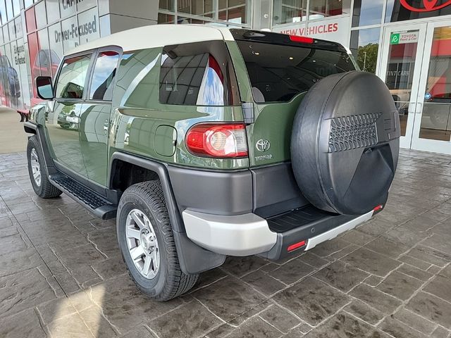 2014 Toyota FJ Cruiser Base