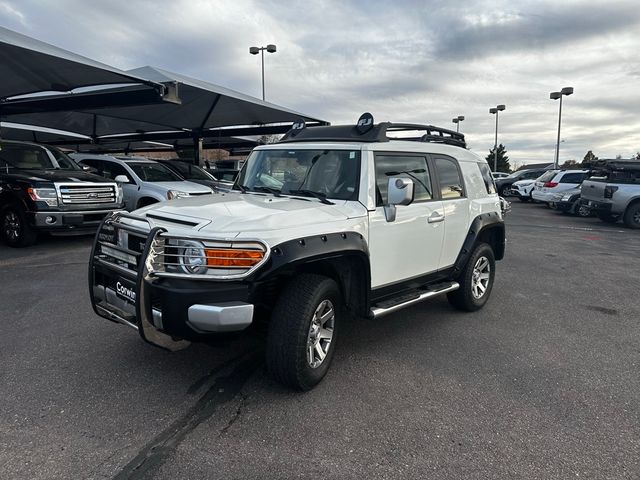 2014 Toyota FJ Cruiser Base