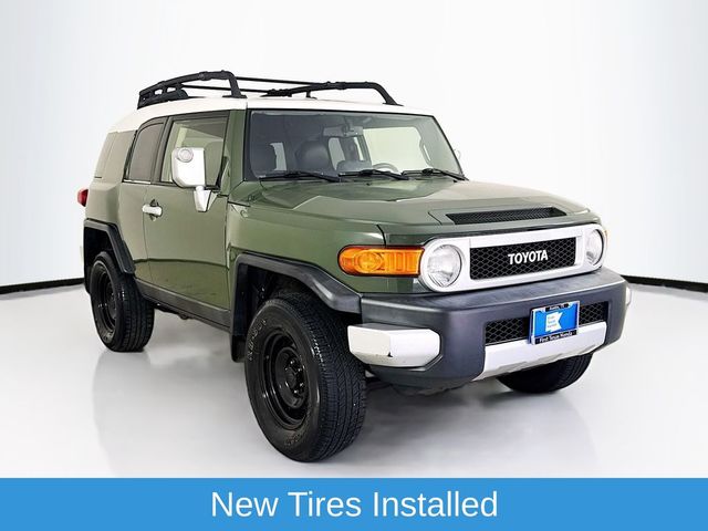2014 Toyota FJ Cruiser Base