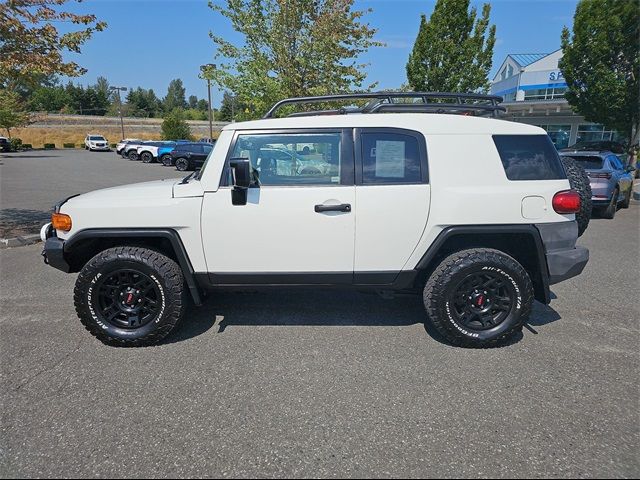 2014 Toyota FJ Cruiser Base