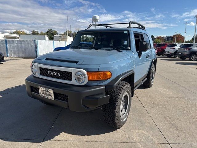 2014 Toyota FJ Cruiser Base