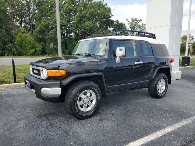 2014 Toyota FJ Cruiser Base