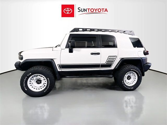 2014 Toyota FJ Cruiser Base