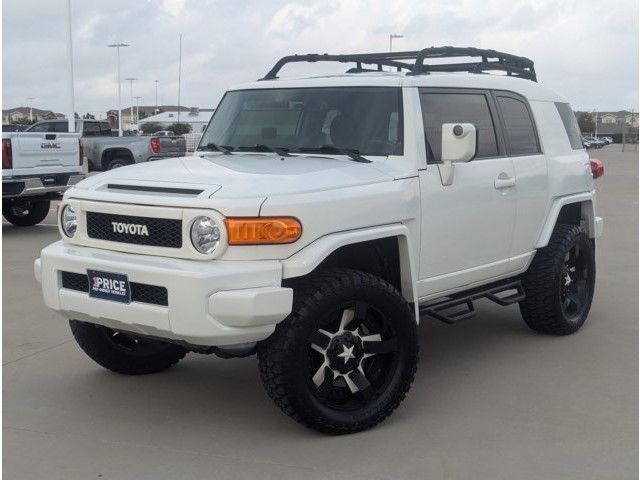 2014 Toyota FJ Cruiser Base