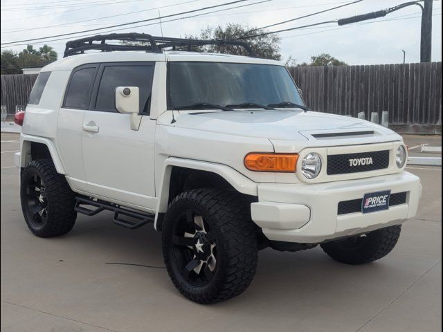 2014 Toyota FJ Cruiser Base