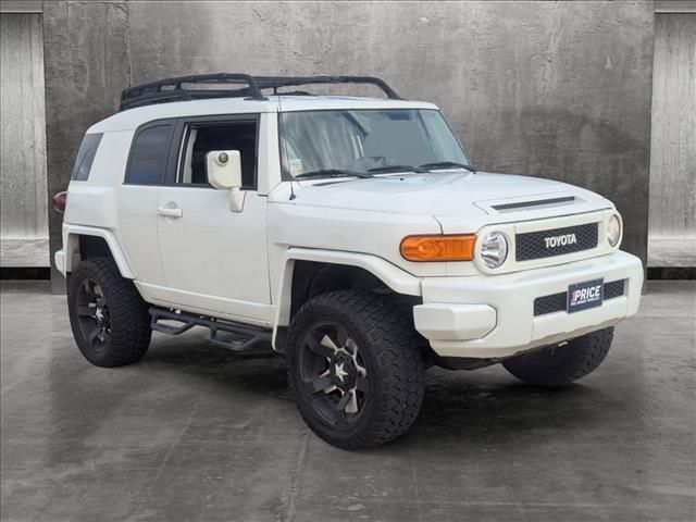 2014 Toyota FJ Cruiser Base